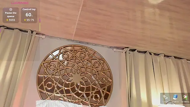 Chatroom XXX en direct de Belliinda_21