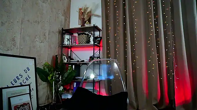 IngAdn Adlı Modelin Canlı XXX Sohbeti