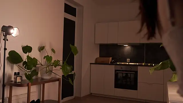 EleniRoeber 即時 XXX 聊天