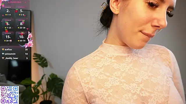 HazelHayes: απευθείας συνομιλία ΧΧΧ