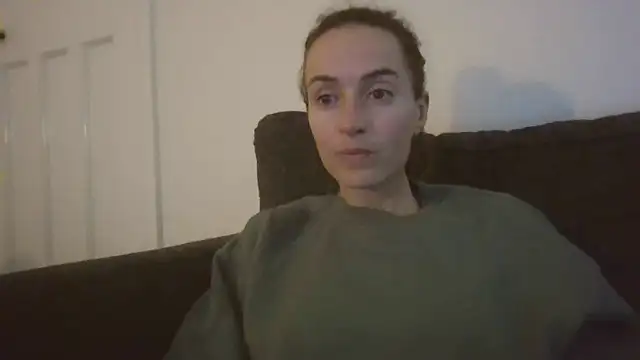 SportyBella_91 即時 XXX 聊天