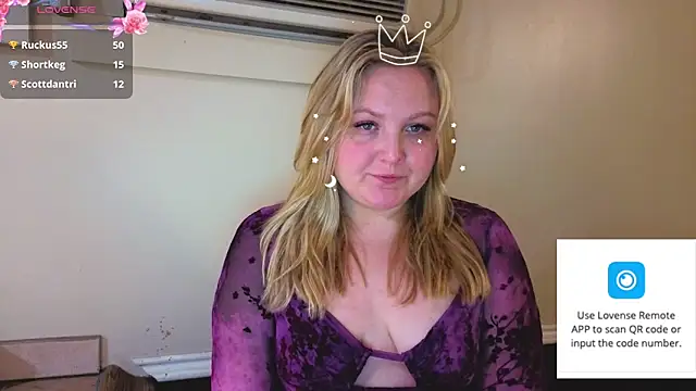 PhatAssBlond's Webcam Show