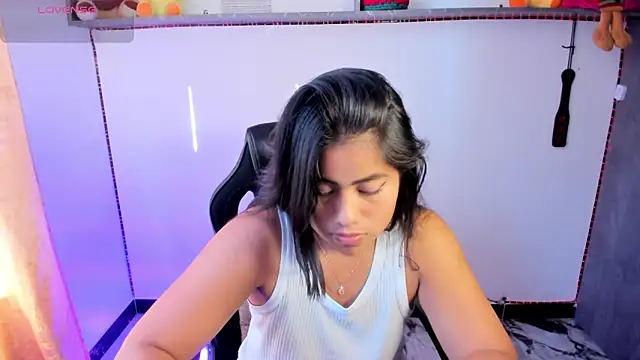 vickylatina_ Live XXX Chat