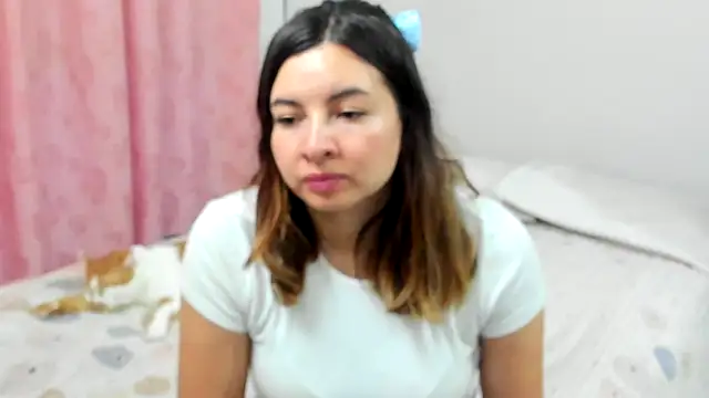 Chat XXX Live __Emma__11__Lecat_