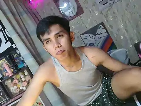 urhot_chany's Webcam Show