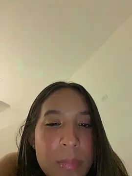 Chat +18 de cutie_dance ao vivo