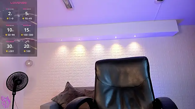 VenusCooper 现场XXX聊天