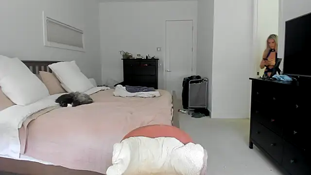 Kymmmy: онлайн-секс-чат