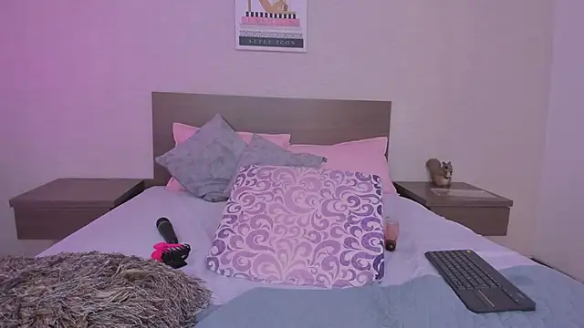 XXX chat uživo modela Katyrousee