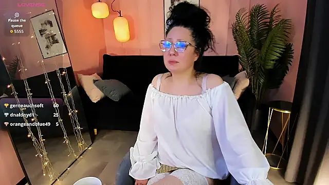 Chat +18 de Anita_Muse ao vivo