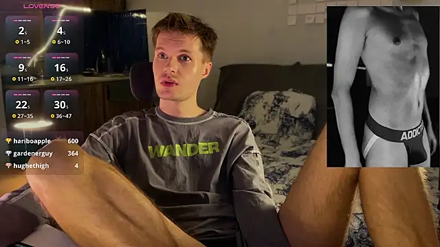 Chat +18 de Leonnextdoor ao vivo