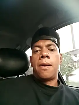 Chat +18 de Tom_miler ao vivo