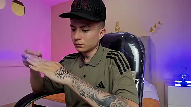 Nascary_Fox Live XXX Chat