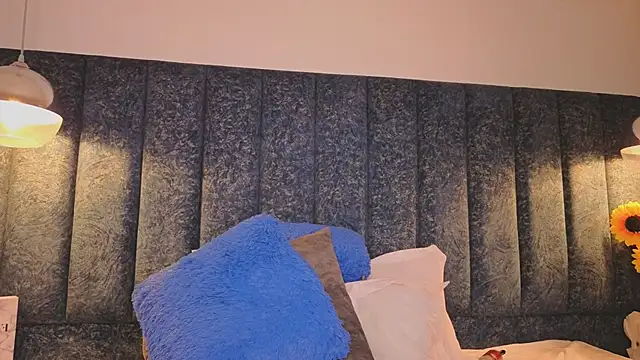 Ariannaa_Suarez1's Live XXX Chat