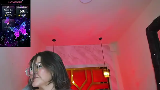 Luciifeer_ live XXX chat