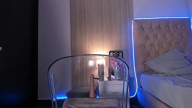 แชท XXX สดของ Maddyluxe