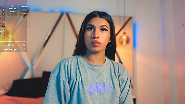 MeelFox Live XXX-chat