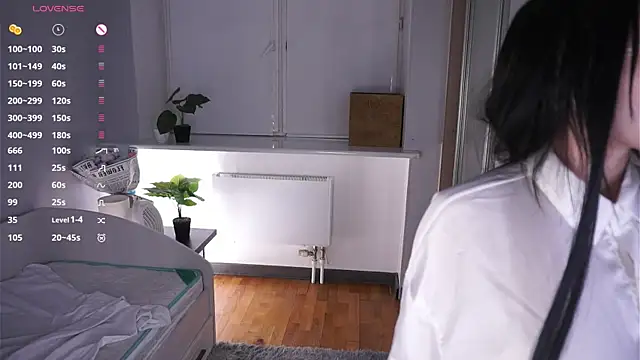 HannaHayles 即時 XXX 聊天