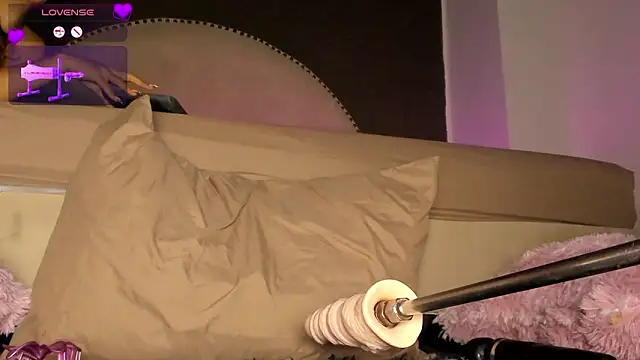 _Kendall_19 – Naživo XXX chat