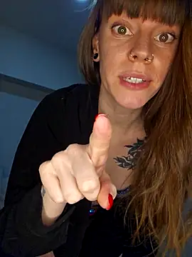 Chat XXX ao vivo de EmilieEdelana