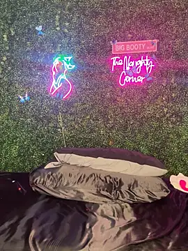 RenaThickAss webkamerás műsora