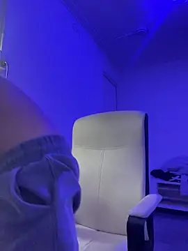 TitanNoir Chat XXX live