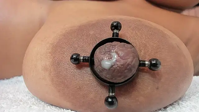 zara_lopez's Live XXX Chat