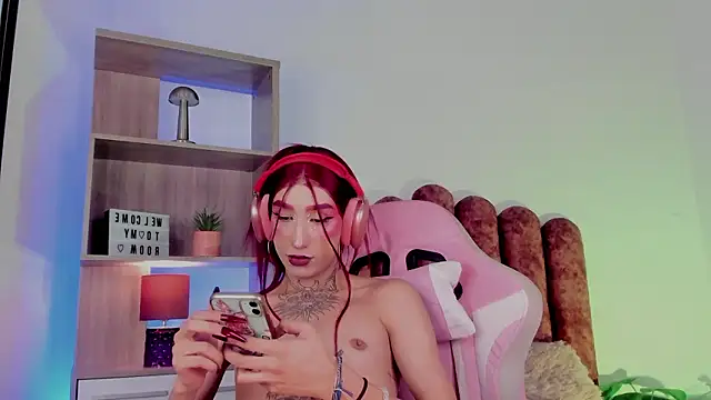 Eli-Bluee Live XXX-Chat