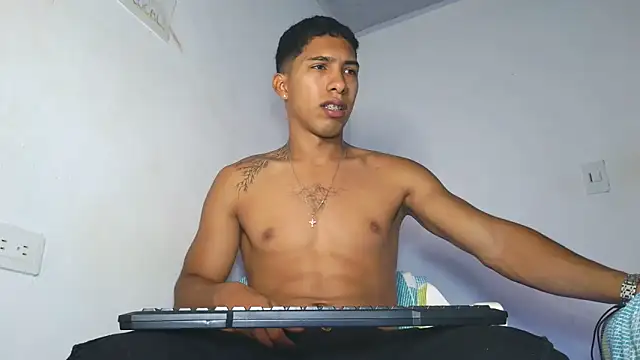 maximo_vega_newv live XXX chat