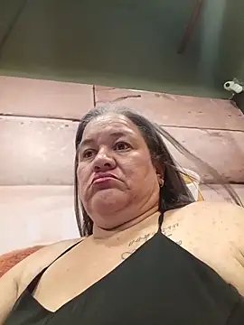 Chat +18 de MilF-eterna_69 ao vivo