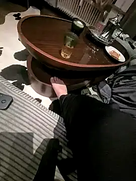 Show modela Activ1top na web-kameri