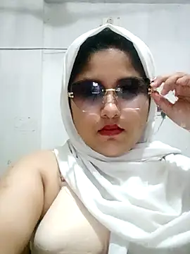 Nusrat-N Chat XXX live