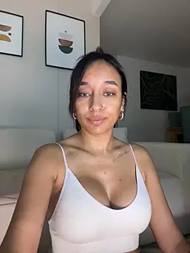 دردشة DianaHopson الجنسية المباشرة