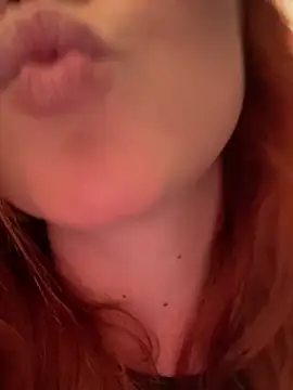 WakeAndBlaze élő XXX-chatje