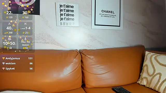 EVANGELIINE_21のライブXXXチャット