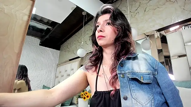 electraknox Adlı Modelin Canlı XXX Sohbeti