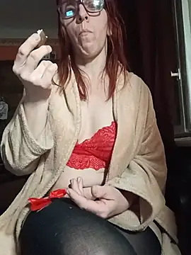 Dettybitch40のライブXXXチャット