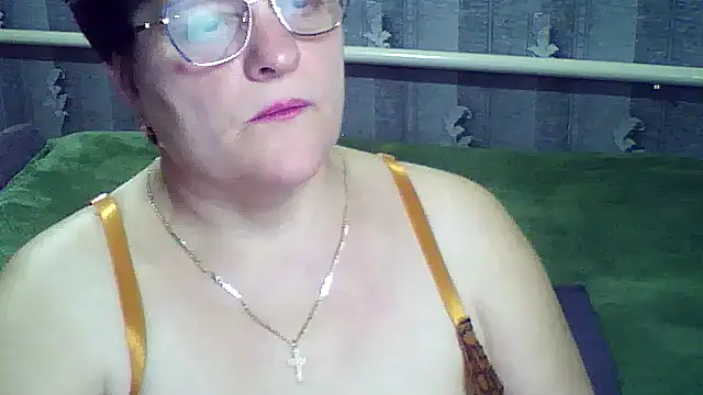 ElzaJewel: онлайн-секс-чат