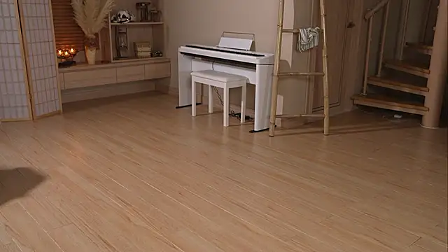 Chat XXX en directo de LIttle_Rina_