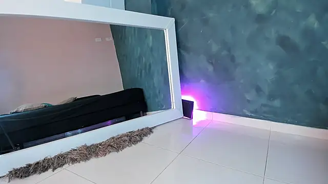 Chatroom XXX en direct de GingerMoon_