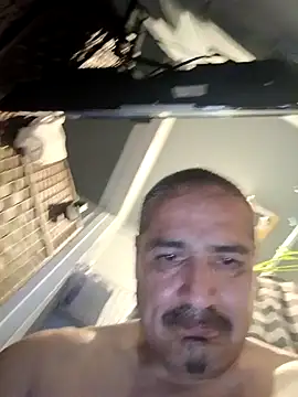 bimexpoexist – Naživo XXX chat