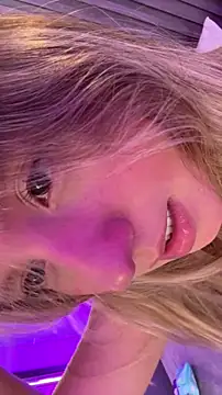 MiaPetit_ Live XXX Chat