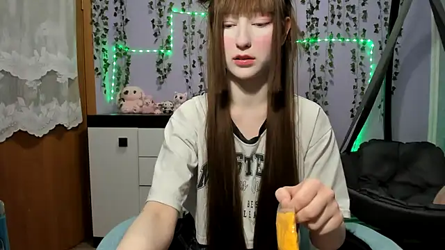 Yoonhee_ki Obrolan Langsung XXX