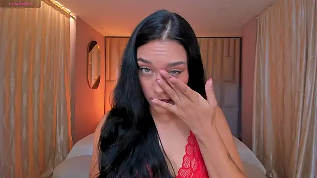 Chat +18 de AmaliaCrus ao vivo