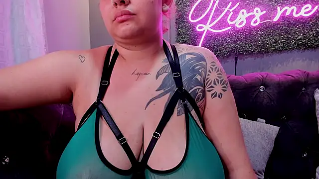 Laurenhillcute14 live XXX chat