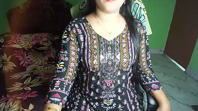 BengaliQueenStar Live XXX Chat