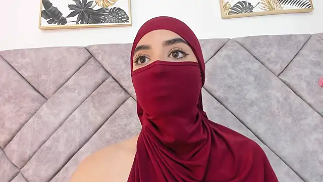 nayiraa_ Show Webcam