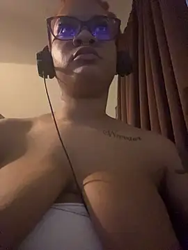 nickytheehawtie 라이브 XXX 채팅