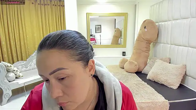 gaby_trent live XXX chat