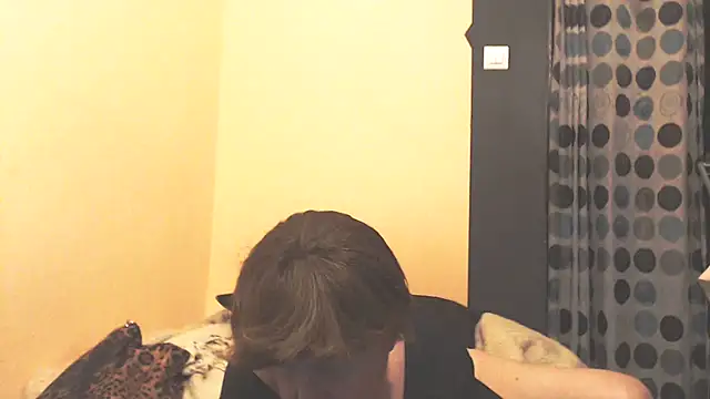 MioritaHard's Live XXX Chat